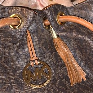 Micheal kora tote